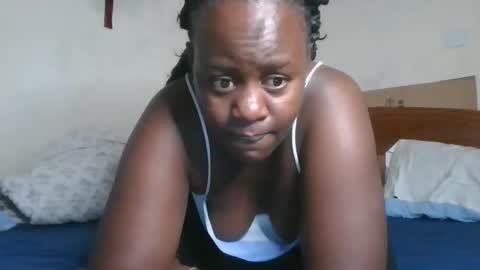 anni938018 online show from January 12, 5:31 pm