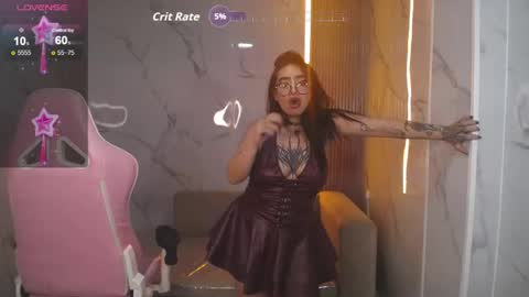 Snapshot of anni_acker_b chatting on September 26, 5:54 pm Anni acker b online show from September 26, 5:54 pm