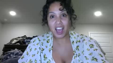 Annie23mal online show from November 26, 3:37 am