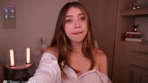 Annie Evans online show from October 28, 11:28 pm