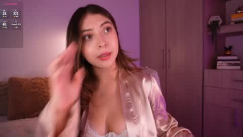 Annie Evans online show from April 23, 6:42 pm