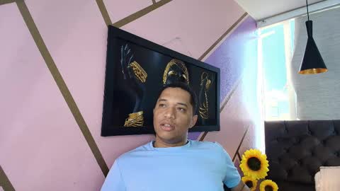 Annie lii online show from November 9, 1:36 pm