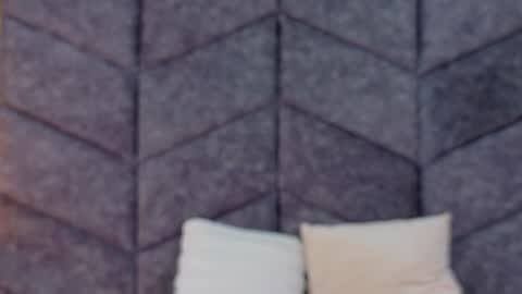 ANNIE online show from March 12, 11:58 am