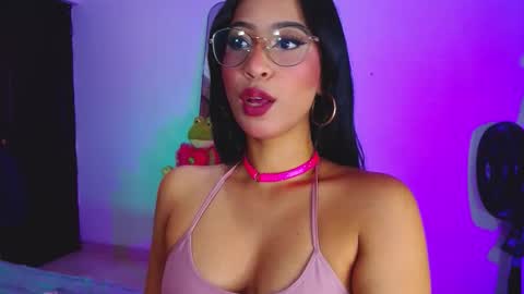 AnnieBlu3 online show from November 27, 9:50 am