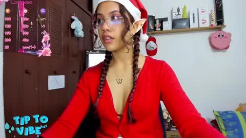 Snapshot of anniecottan chatting on December 11, 6:47 am Annie cottan  online show from December 11, 6:47 am