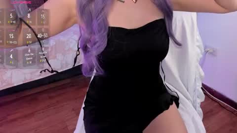 Annie online show from June 15, 11:57 am