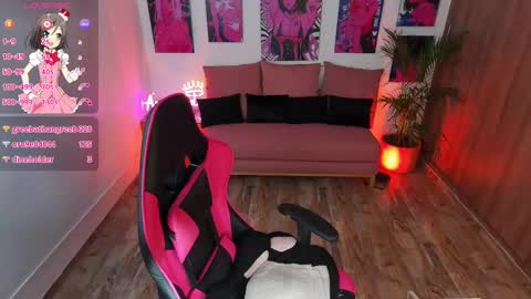 Annie FROM 8AM TO 4PM CDT online show from February 23, 11:47 pm