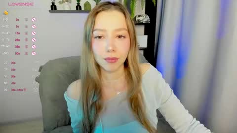 Ann online show from April 26, 3:31 pm