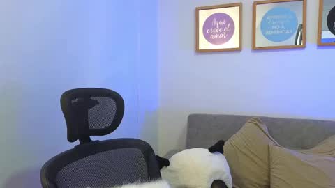 ANNY LOUIS online show from October 3, 7:33 pm