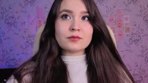 Annie online show from November 1, 11:59 pm