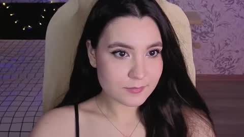 Annie online show from February 7, 5:43 am