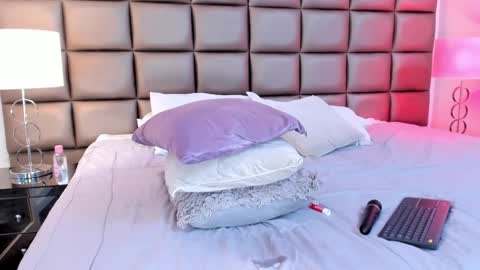    online show from February 12, 12:58 am