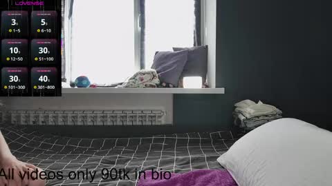 AnnyLoving online show from April 26, 11:19 am