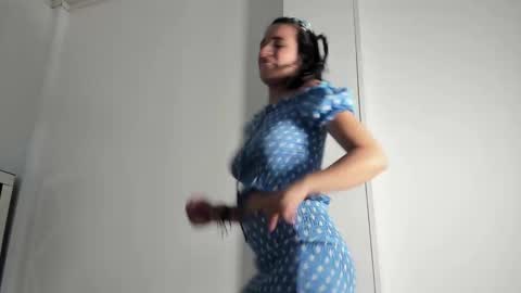 Anny online show from March 5, 9:26 pm