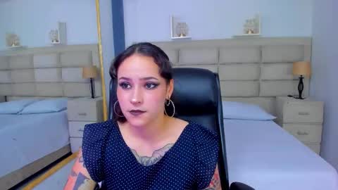 AnnyT online show from October 29, 9:26 pm