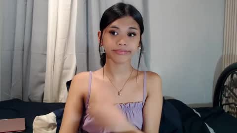 anok_yaii online show from July 16, 3:48 pm