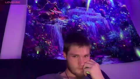 anomalies_ig online show from January 4, 1:31 am