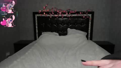 Anora  Emma online show from March 12, 11:19 pm