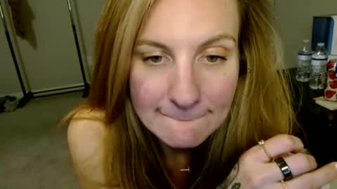 heyitsansley online show from February 15, 2:36 am