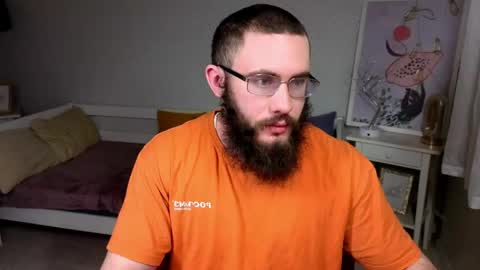 Ant online show from April 25, 6:27 pm