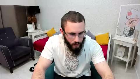 Ant online show from January 31, 7:11 pm