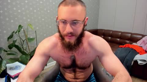 Ant online show from November 27, 1:19 pm