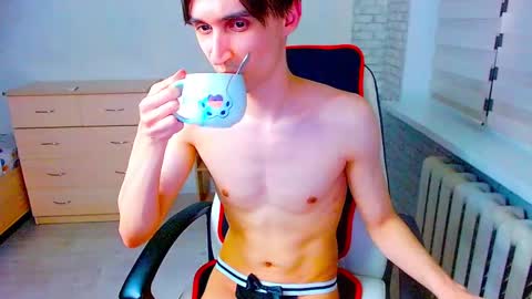 Snapshot of anthony_broown chatting on March 5, 9:26 pm anthony_broown online show from March 5, 9:26 pm