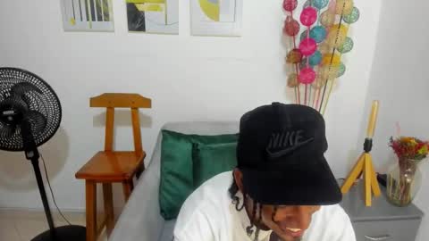       online show from November 15, 12:56 am