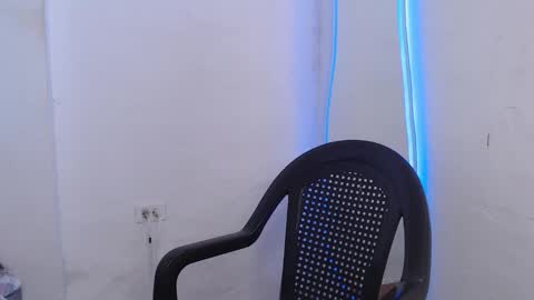 Antoine online show from March 5, 6:06 pm