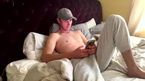 antoinedv online show from July 29, 7:19 am