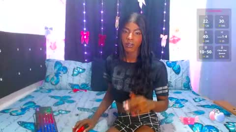 antonella747158 online show from August 7, 1:59 am