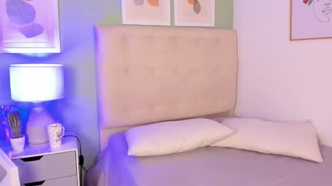 Antonella  online show from March 9, 4:39 am