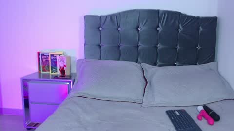 anto ford02 online show from July 16, 5:44 am
