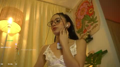 Nell. online show from December 14, 1:12 am