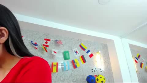 Anto online show from June 18, 8:58 pm
