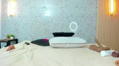 Anto online show from April 29, 2:38 am
