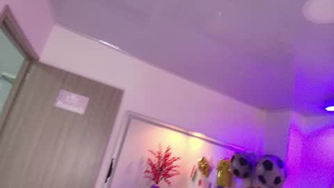 Antonella  online show from July 5, 3:31 am