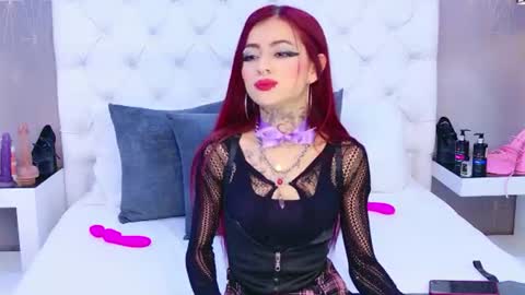 AntonellaEscudero online show from June 11, 4:10 am