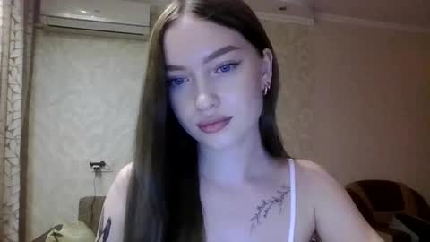 Snapshot of antonina25440 chatting on September 20, 5:38 pm antonina25440 online show from September 20, 5:38 pm