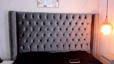 anya_belth online show from June 21, 12:44 pm