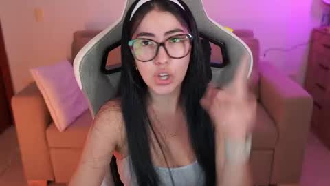anya online show from July 26, 8:06 pm