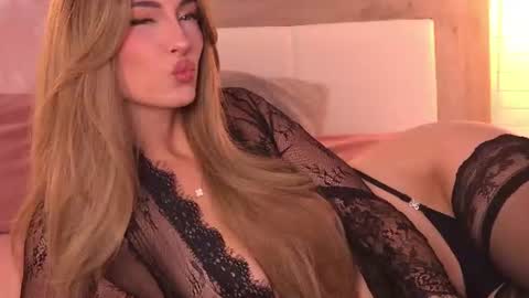 anyalobb online show from July 23, 6:55 am
