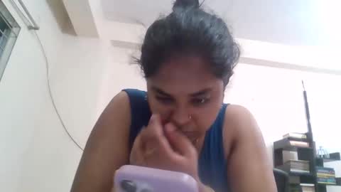 anydanyg online show from April 23, 12:29 pm