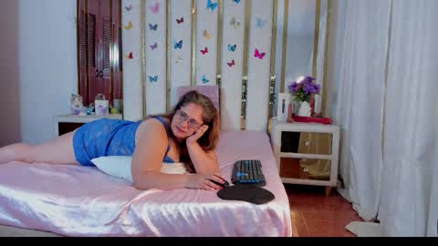 Anyela  online show from September 25, 2:29 am