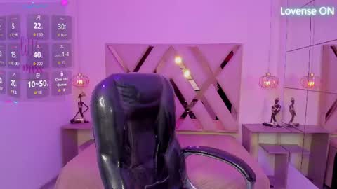 anyelotwink online show from June 26, 4:18 am