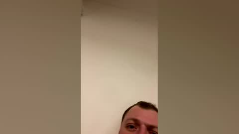 aparfitt1997 online show from December 14, 3:13 am