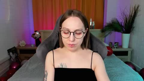 APHEX QUEEN online show from February 9, 11:04 pm