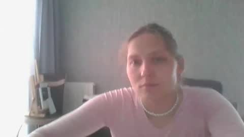 aphrodisiaque_ online show from March 29, 5:09 am