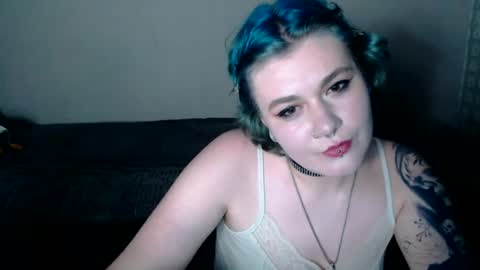 Aphrodite online show from June 17, 8:25 pm