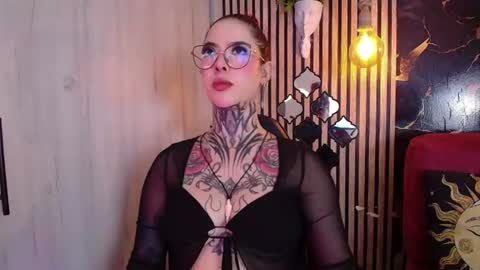 aphrodite__bloom online show from August 5, 11:02 pm